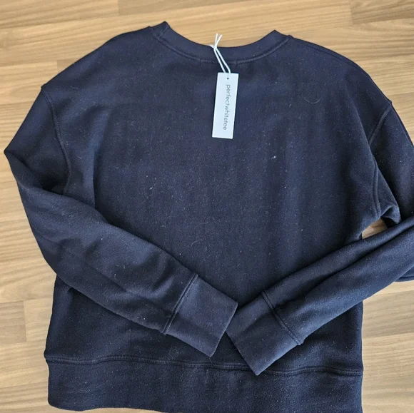 Perfect White Tee Tyler SWEATSHIRT - Picture 2 of 2